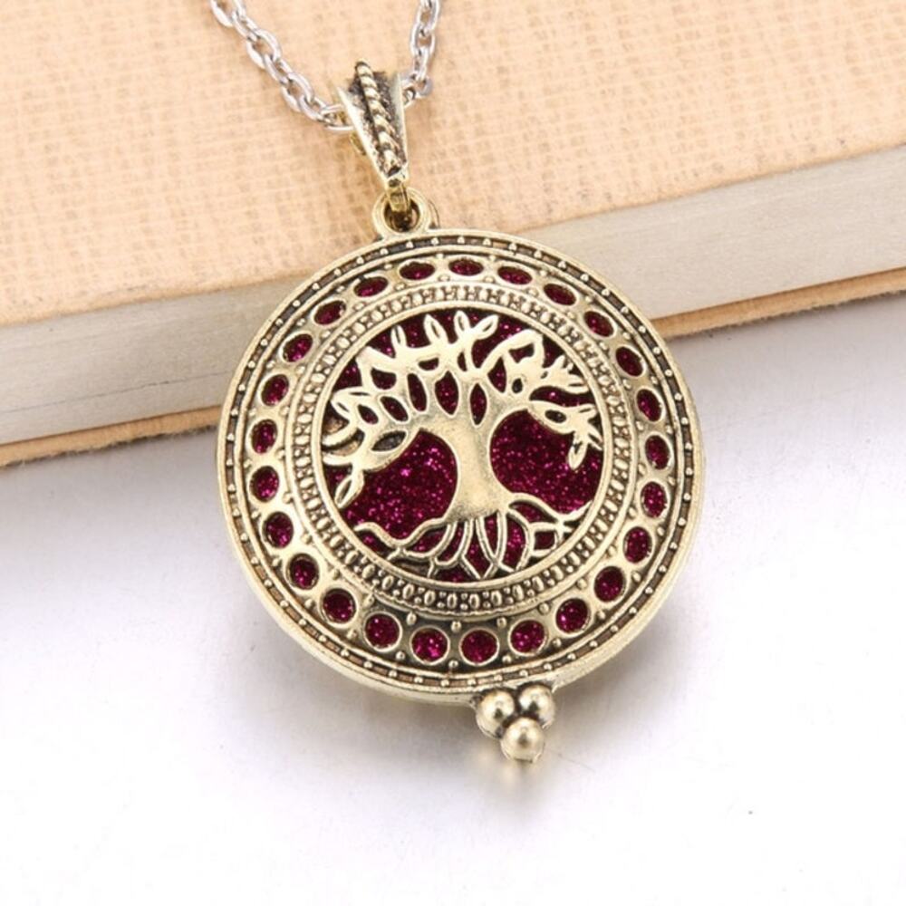 Aromatherapy Diffuser Necklaces (with 1 pad)